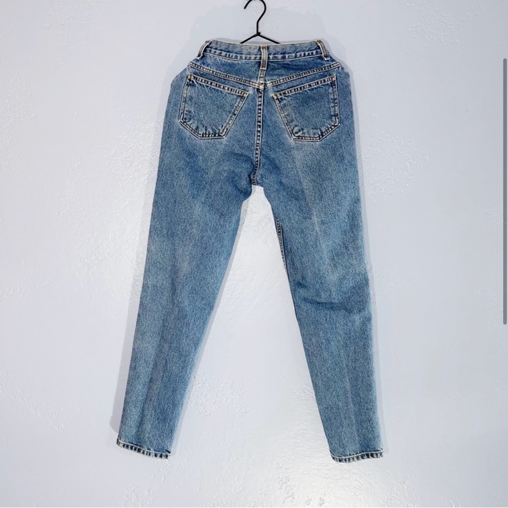 Newport News
VINTAGE MOM JEANS WITH STRIP EMBROIDERED SIDES 6/24" - Picture 3 of 7